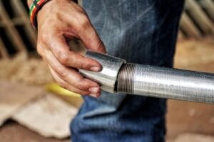 assembling pipe